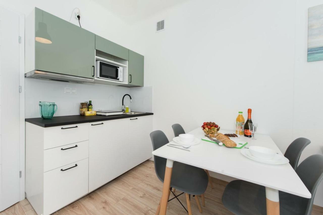 Superapart Gagarina Ministudio Varsovia Exterior foto